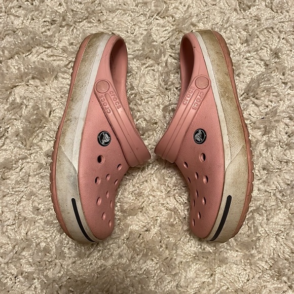 Light Pink CROCS. - Picture 4 of 8